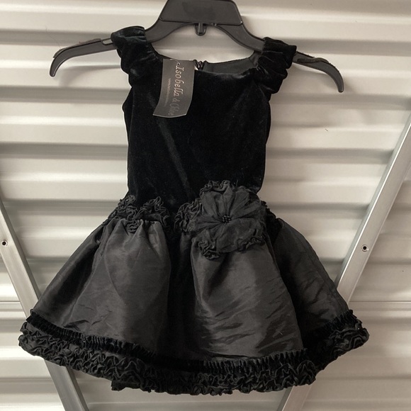Toddler Black Velvet Holiday Dresses 2T - Picture 6 of 7